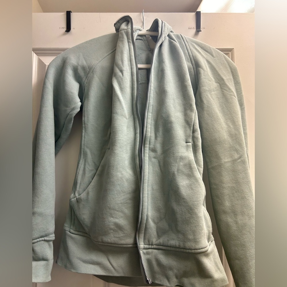 Lululemon sweatshirt zip up